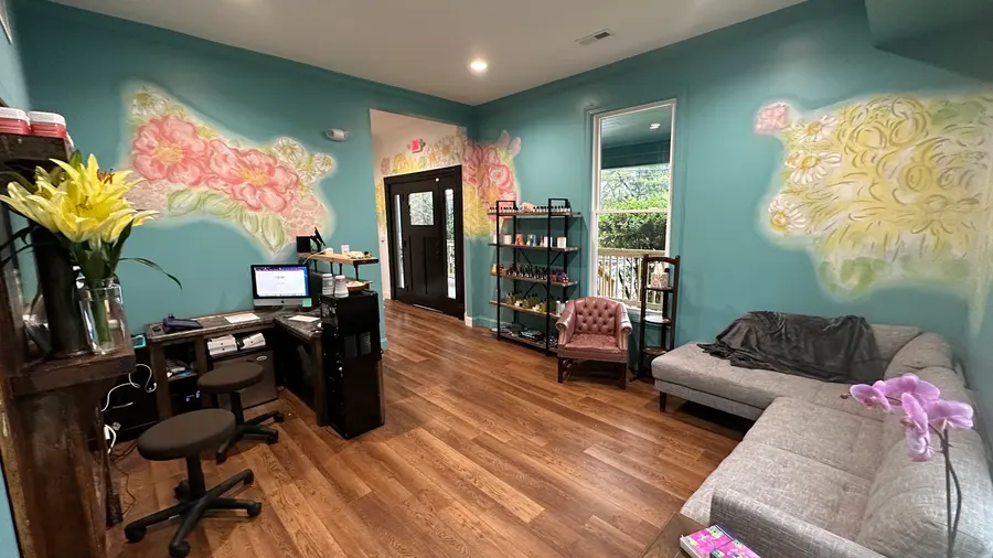 Auroraflow reception space
