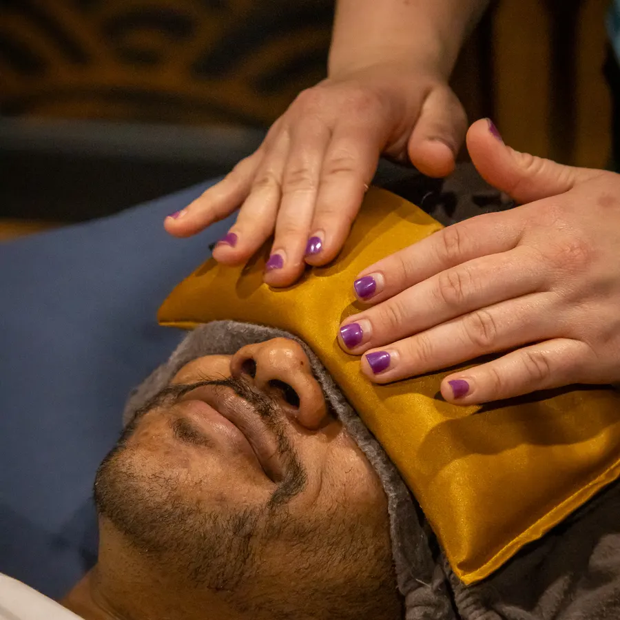 Facial treatment at Auroraflow